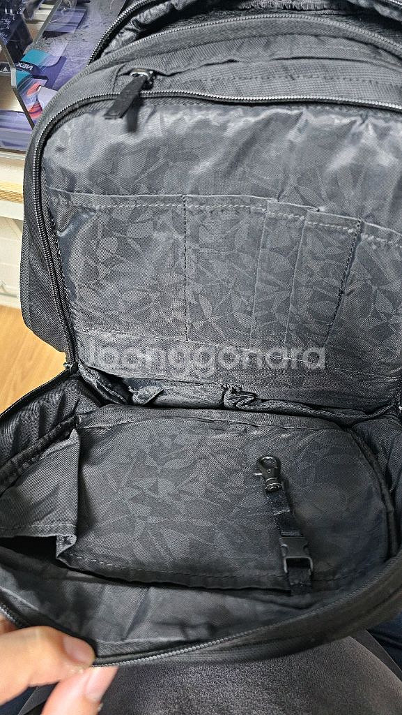 인케이스 아이콘 슬림 가방 팝니다 (택배비포함)--4