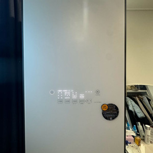 LG 스타일러 오브제컬렉션(5벌+바지 1벌) 팝니다