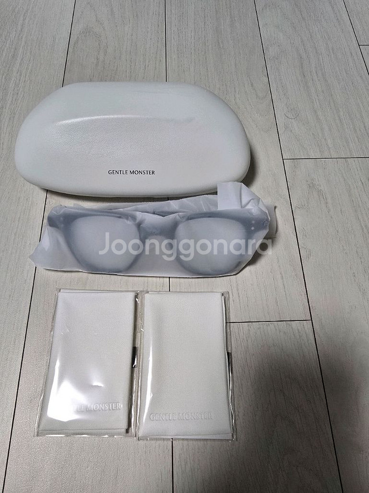 젠틀몬스터 안경 다디오 01 팝니다--0