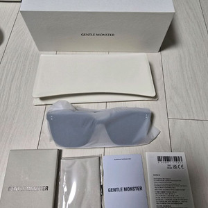 젠틀몬스터선글라스 퀸01 팝니다