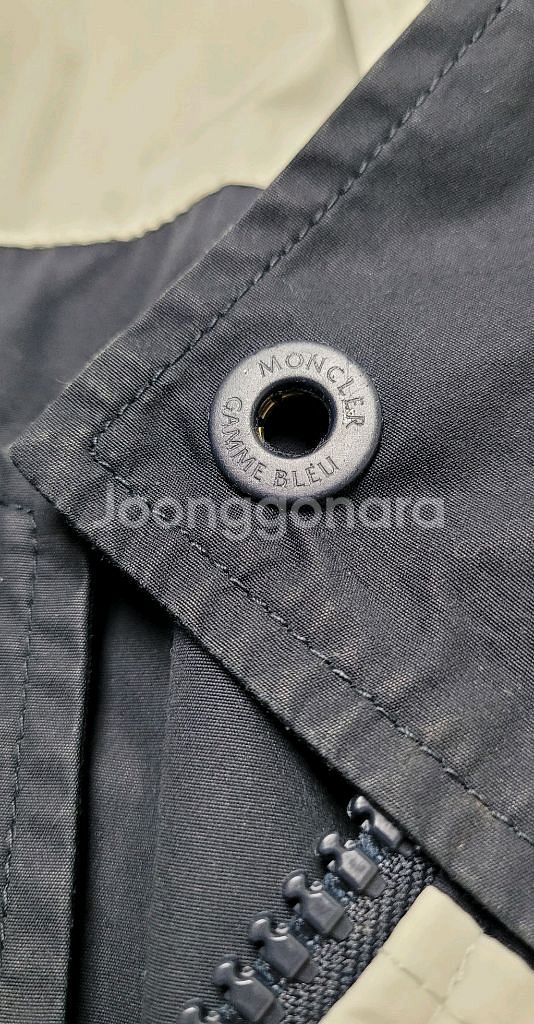 몽클레어 감마블루 집업점퍼--8