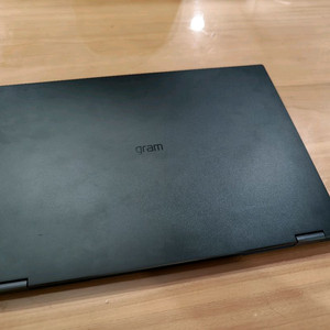 [부산] LG 그램 16 360 16T90R