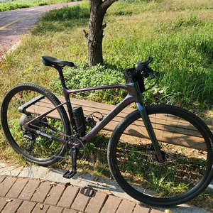 2024 자이언트 패스트로드 ar 어드밴스1