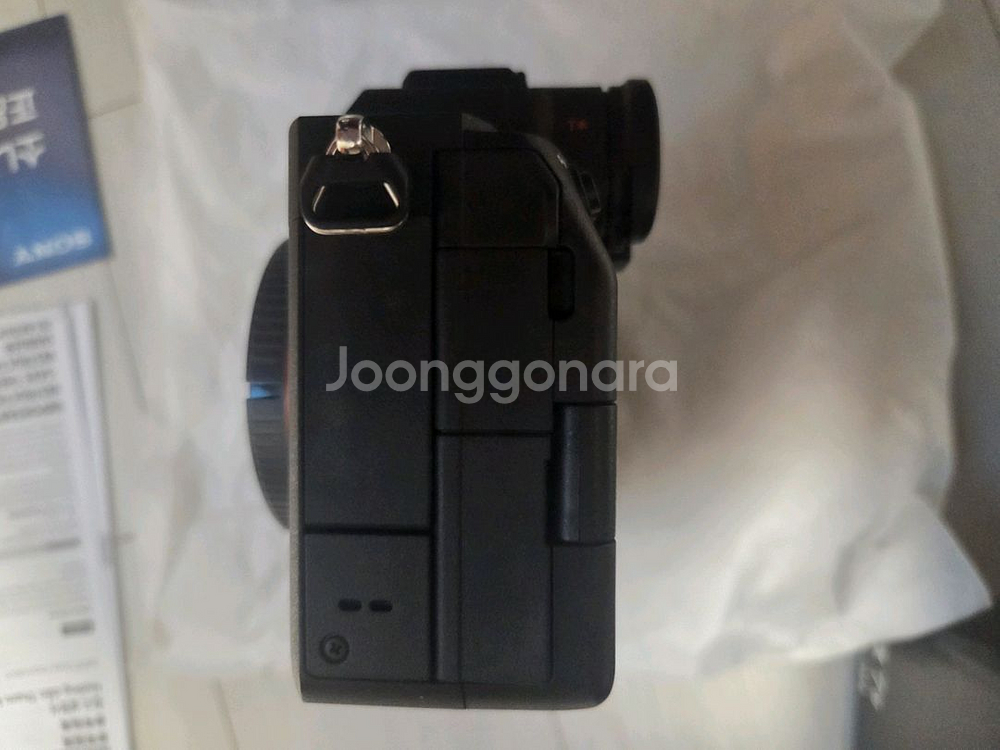 소니 A7M4 팝니다.--4