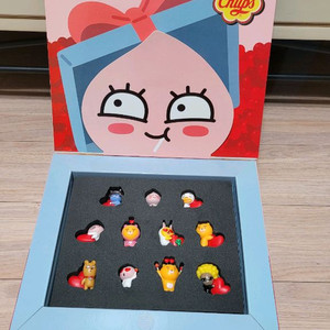 츄파춥스 카카오프렌즈 콜라보 피규어 팝니다.