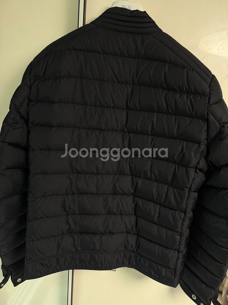 정품)몽클레어 남성패딩 아미오 3--1