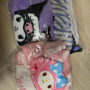 산리오 마멜 쿠로미원피스