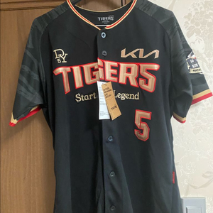 기아타이거즈 김도영 10-10 유니폼 95