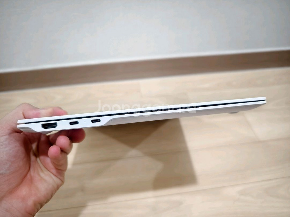 부산직 LG 그램 프로 16 16Z90TP GA5HK--2