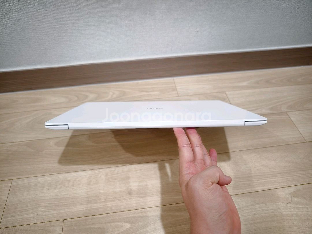 부산직 LG 그램 프로 16 16Z90TP GA5HK--3