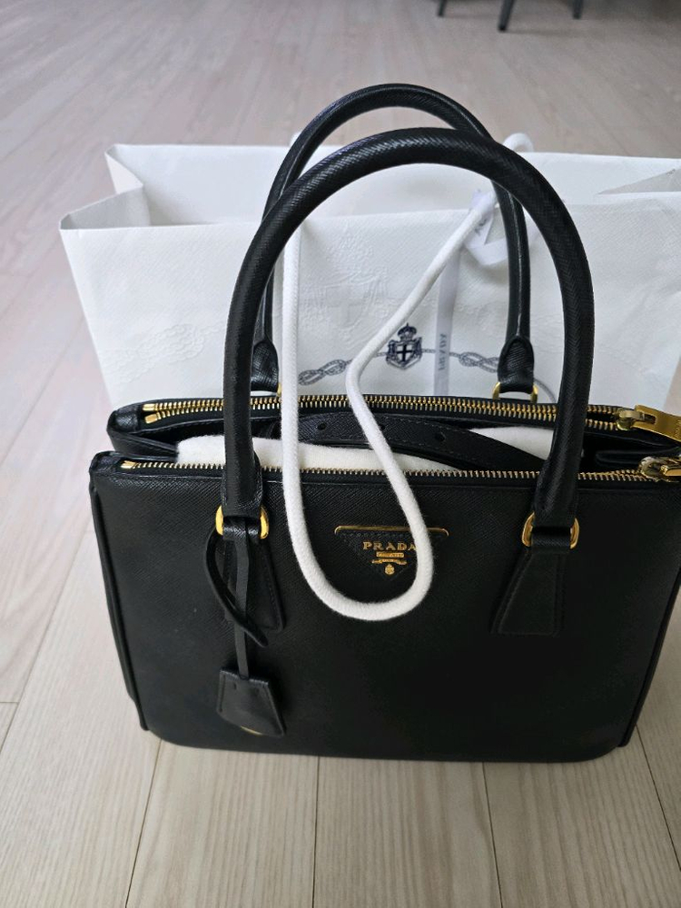 프라다 사피아노 갤러리아 스몰 이미지