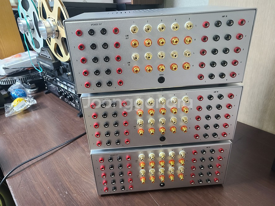 5:5:5 스피커 셀렉터겸 소스 셀렉터 팝니다--3