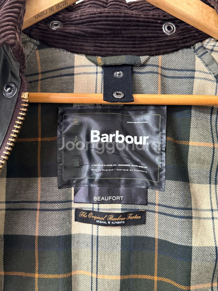 바버 뷰포트 자켓 C34 왁스 코튼--1