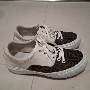 펜디 포스 로우탑 스니커즈 FEA123092 남자운동화