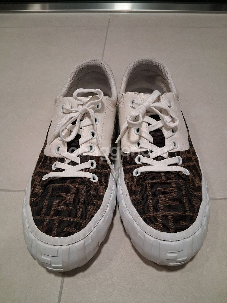 펜디 포스 로우탑 스니커즈 FEA123092 남자운동화--2