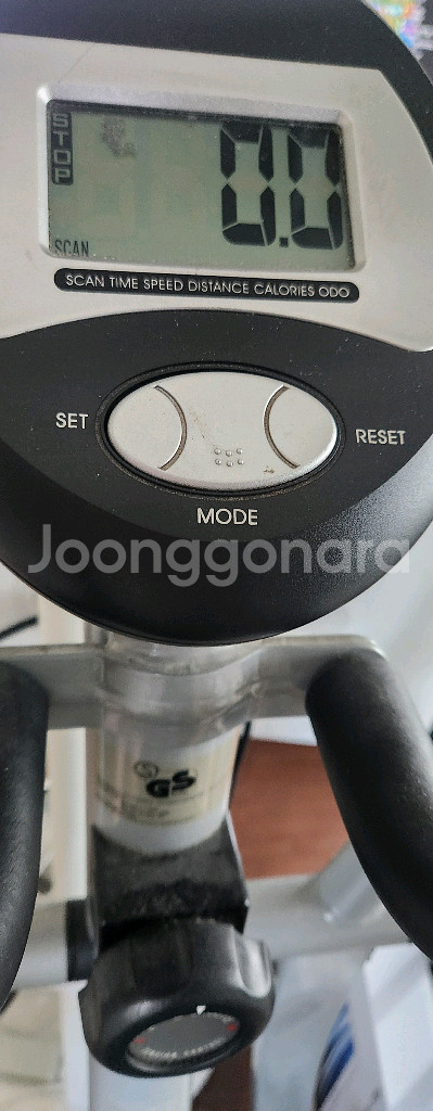 20키로 감량을 도와준 옷걸이 5만원에 팝니다.--0
