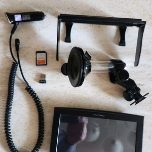 파인드라이브 네비게이션 iQ 3D 7000V 판매