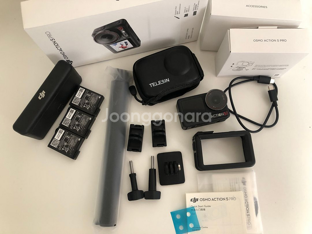 DJI 오즈모 액션5프로 어드벤처 콤보(케어 포함)--1