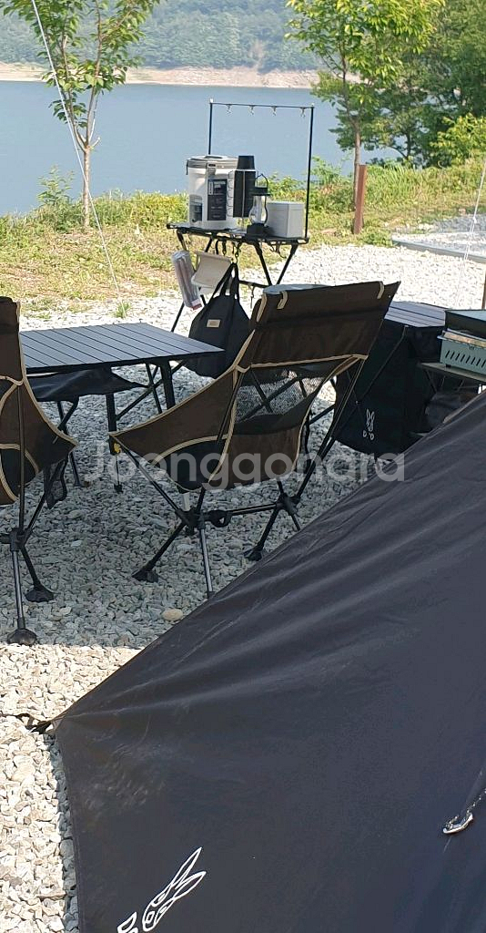 몬테라 이음행어+ 카마포스 상판 및 스탠드 입니다.--1