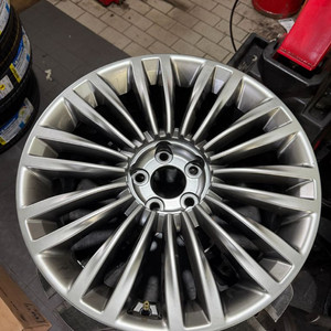 더K9(RJ) 19인치 순정휠(전륜)