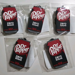 슈타인즈게이트용 닥터페퍼 키링 팝니다