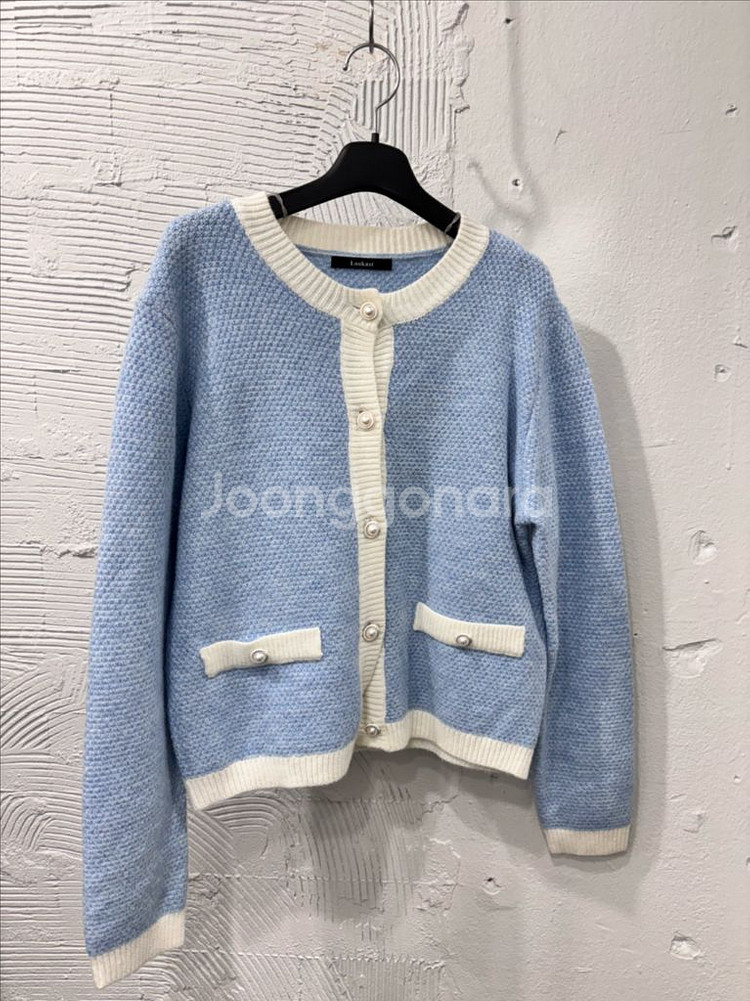 (10/19 sale) 룩캐스트 하늘색 니트 가디건--0