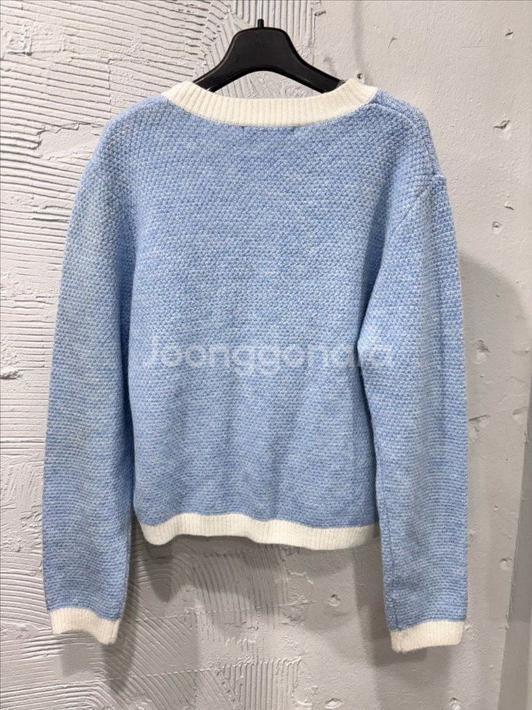 (10/19 sale) 룩캐스트 하늘색 니트 가디건--6