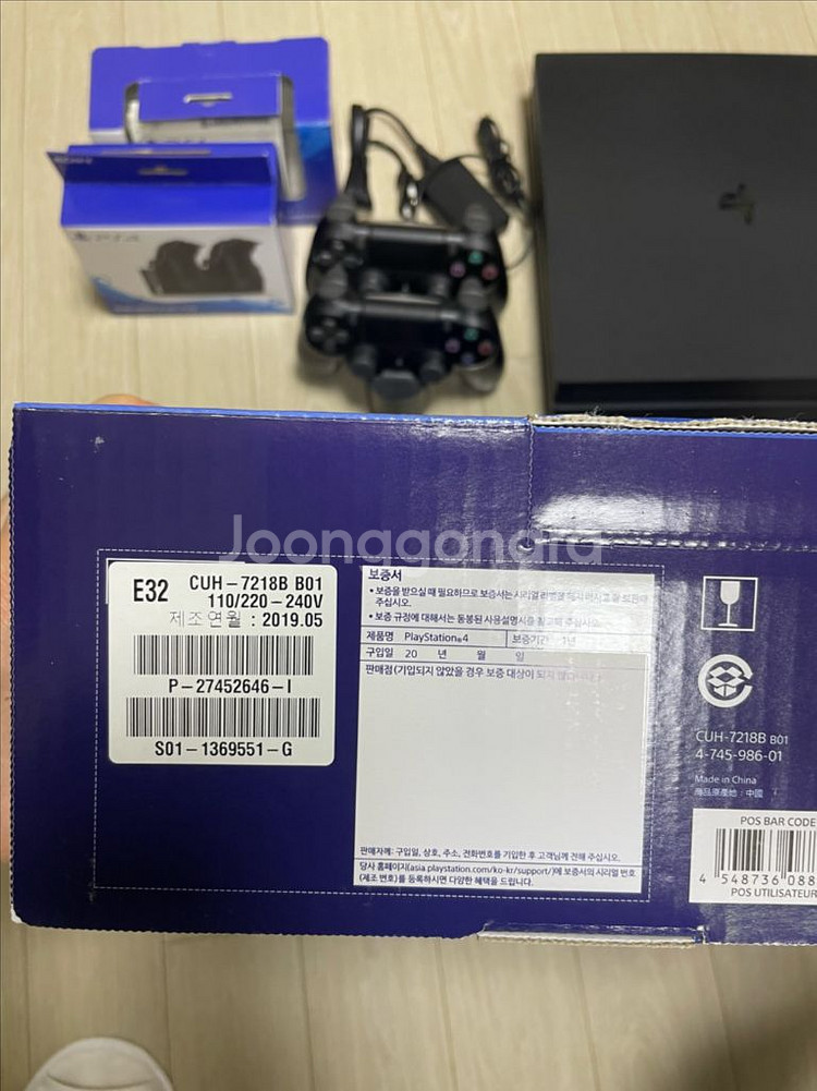 PS4 Pro 1TB 제트블랙 CUH-7218B B01--2