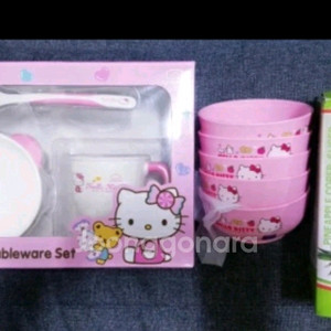 키티그릇헤트+파인애플 깍는기계팝니다