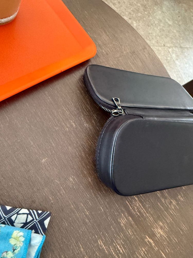 이삭레이나 프랑스 가죽안경케이스 (블랙/Calfskin 이미지