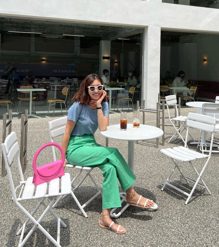 코스모폴리탄 줄라이 컬러팬츠--6