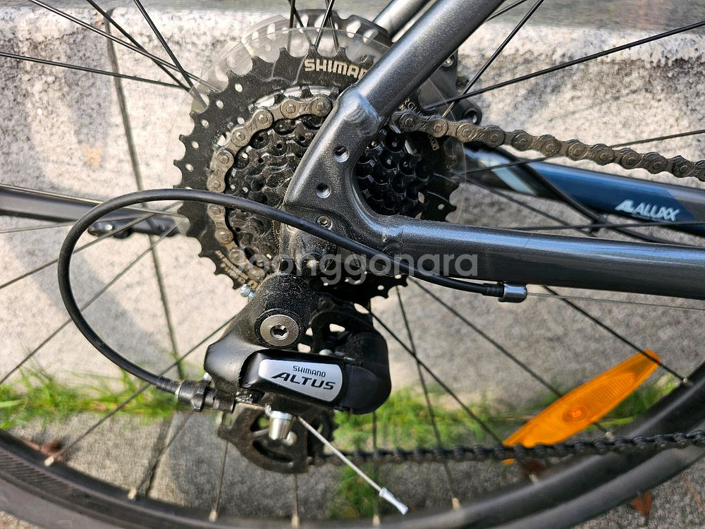 2022 자이언트 에스케이프2 하이브리드 자전거 팝니다--8