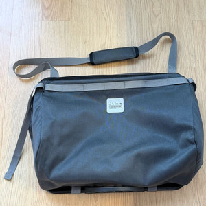 브롬톤 바스켓백