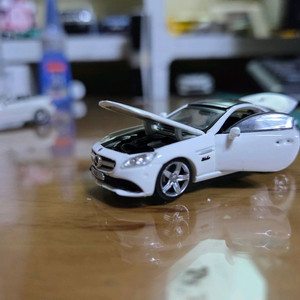 1:64 교쇼 SLK 외1종