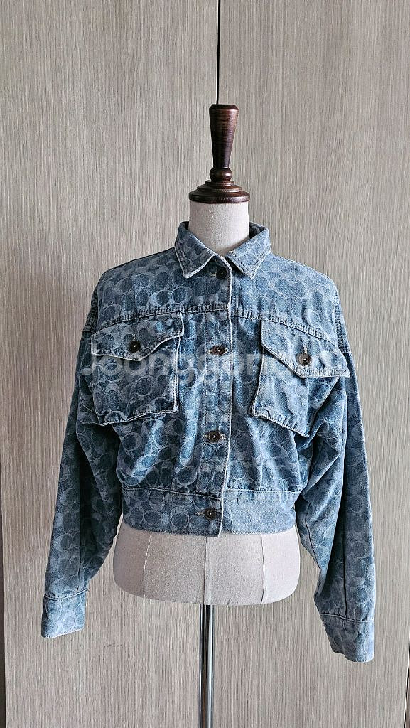 코치 스타일 모노그램 크롭 데님 자켓 (44~55)--4