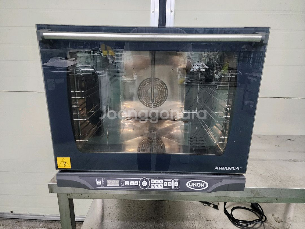 우녹스 오븐 4단 판매합니다--0