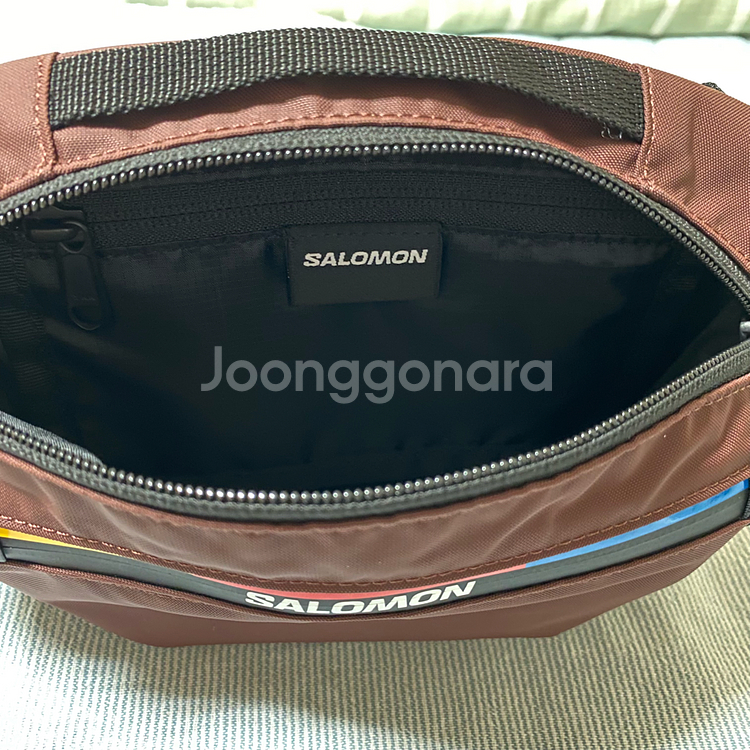 살로몬 몽트 미니 크로스 백_LC2587800--4