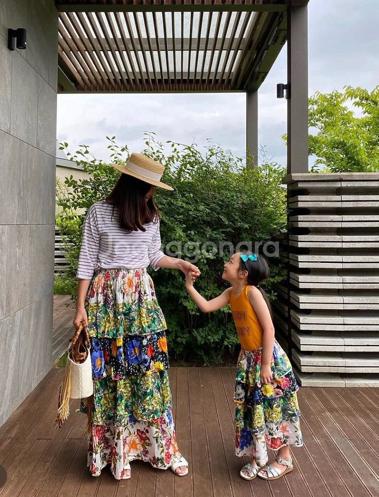 코스모폴리탄줄라이 울프앤리타 스커트--0