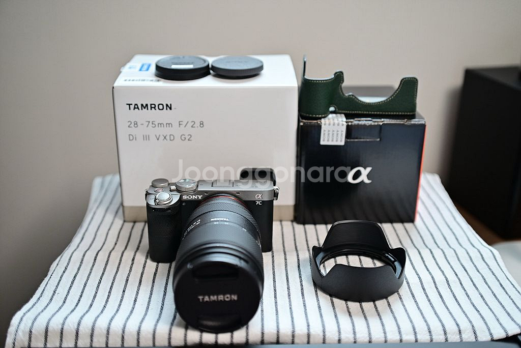 소니 A7C2(실버) + 탐론 28-75mm G2 판애--0