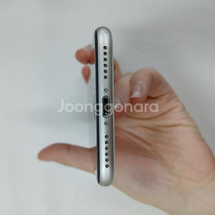 아이폰SE3 64기가 공기계 중고폰 알뜰폰 서브폰퀵가능--5