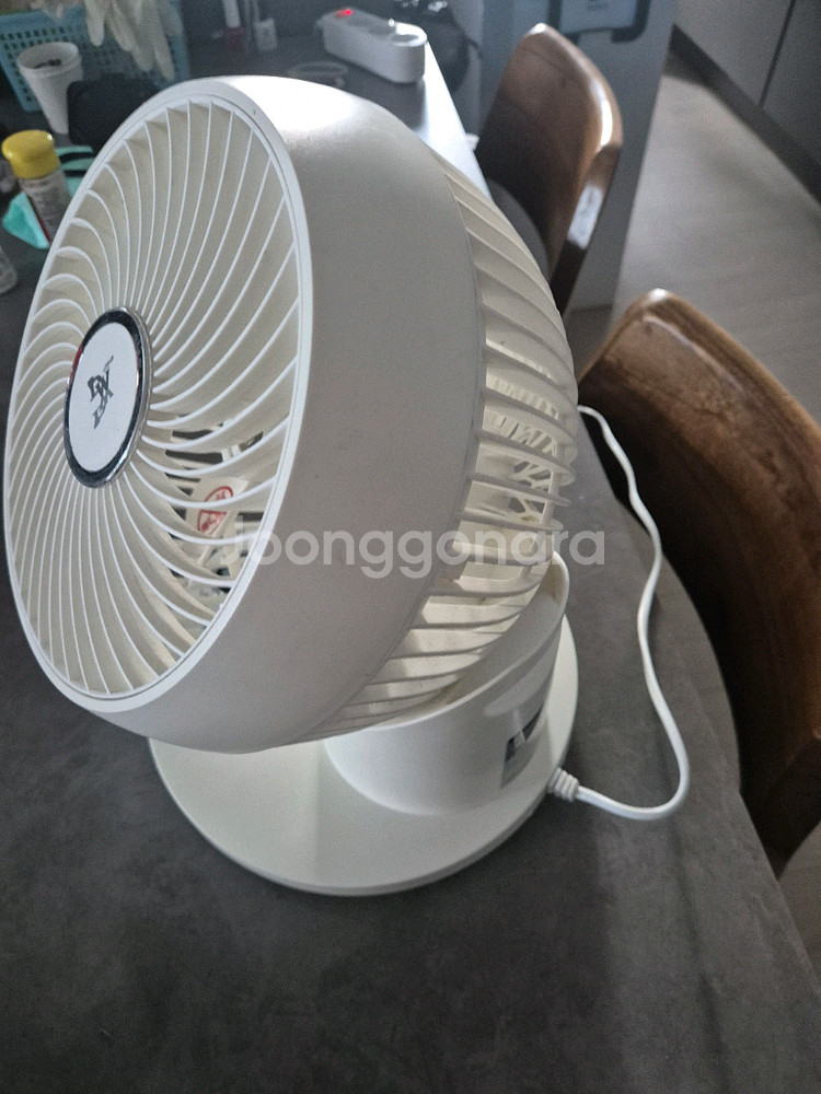 대웅모닝컴 360 에어 써큘레이터 깨끗하고 작동잘됩니다--5