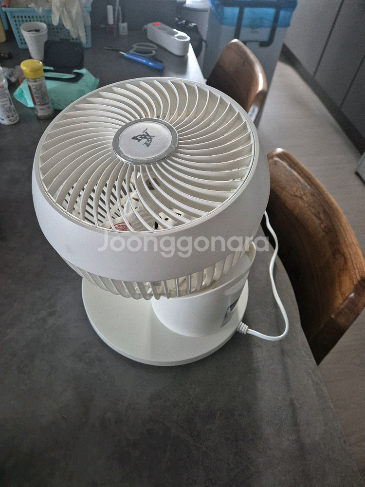 대웅모닝컴 360 에어 써큘레이터 깨끗하고 작동잘됩니다--8