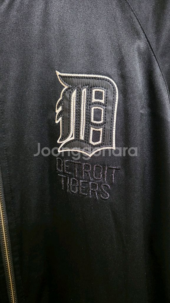 MLB. 세틴바시티 XL-105.--2