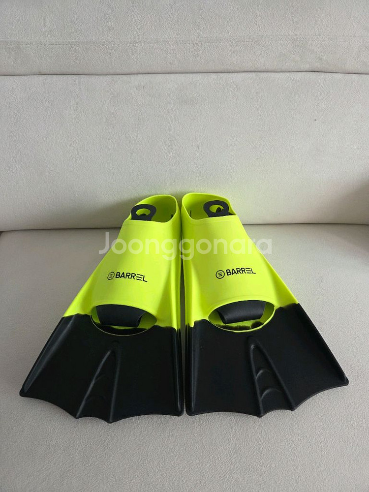 배럴 프로그 마블 숏핀 네온블랙--0