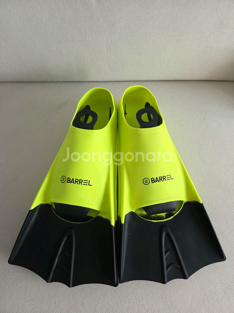 배럴 프로그 마블 숏핀 네온블랙--1