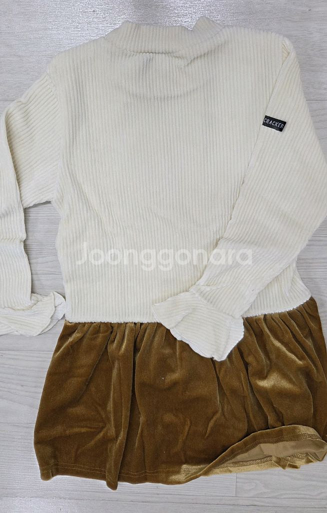 새상품)여아 피치기모원피스120--3