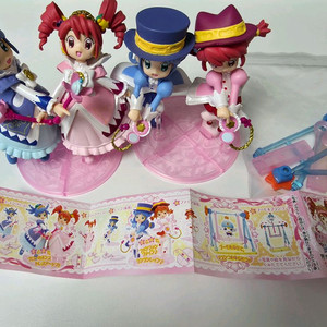 신기한별의 쌍둥이 공주 피규어