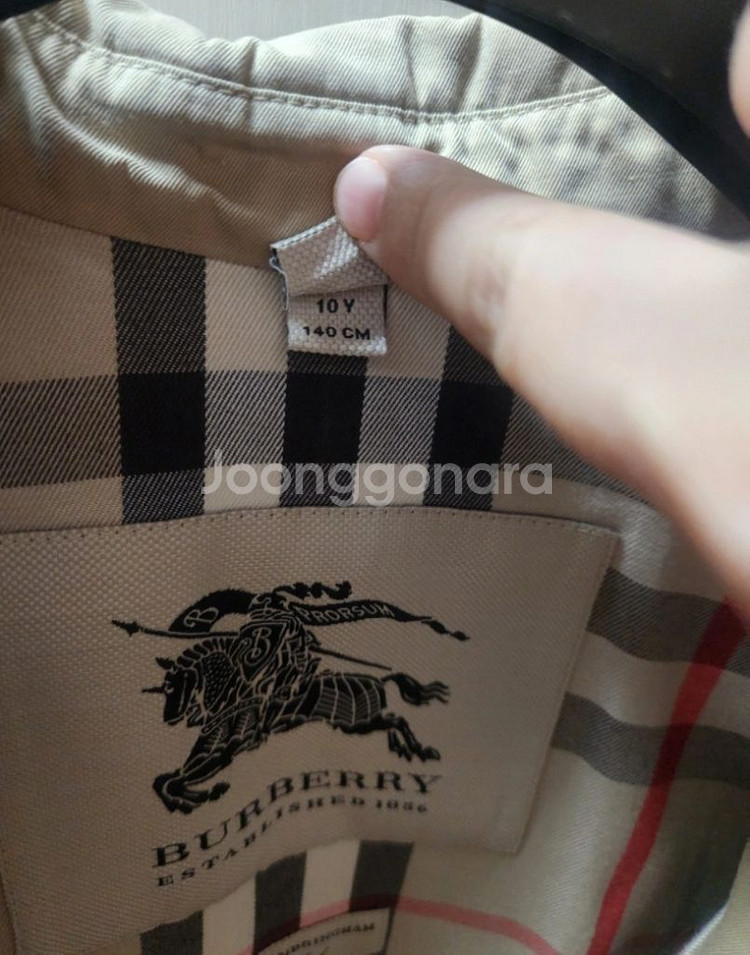 버버리 정품 트렌치코트 10y--5