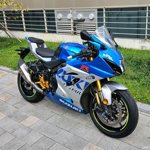 스즈키 R1000R 스페셜 에디션 판매합니다.