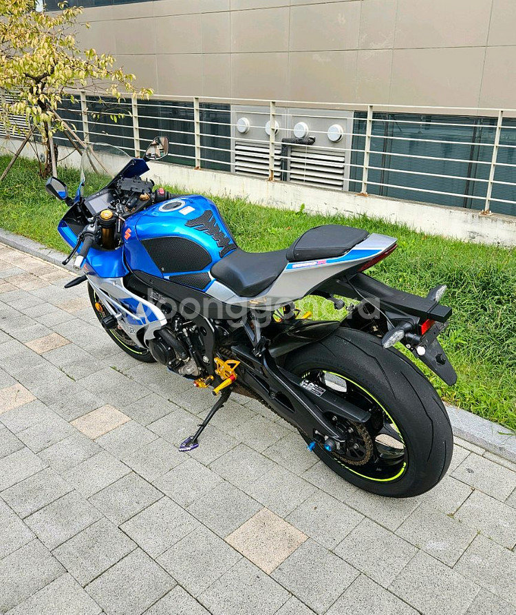 스즈키 R1000R 스페셜 에디션 판매합니다.--9